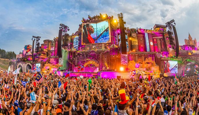 Tomorrowland 2019 695x400
